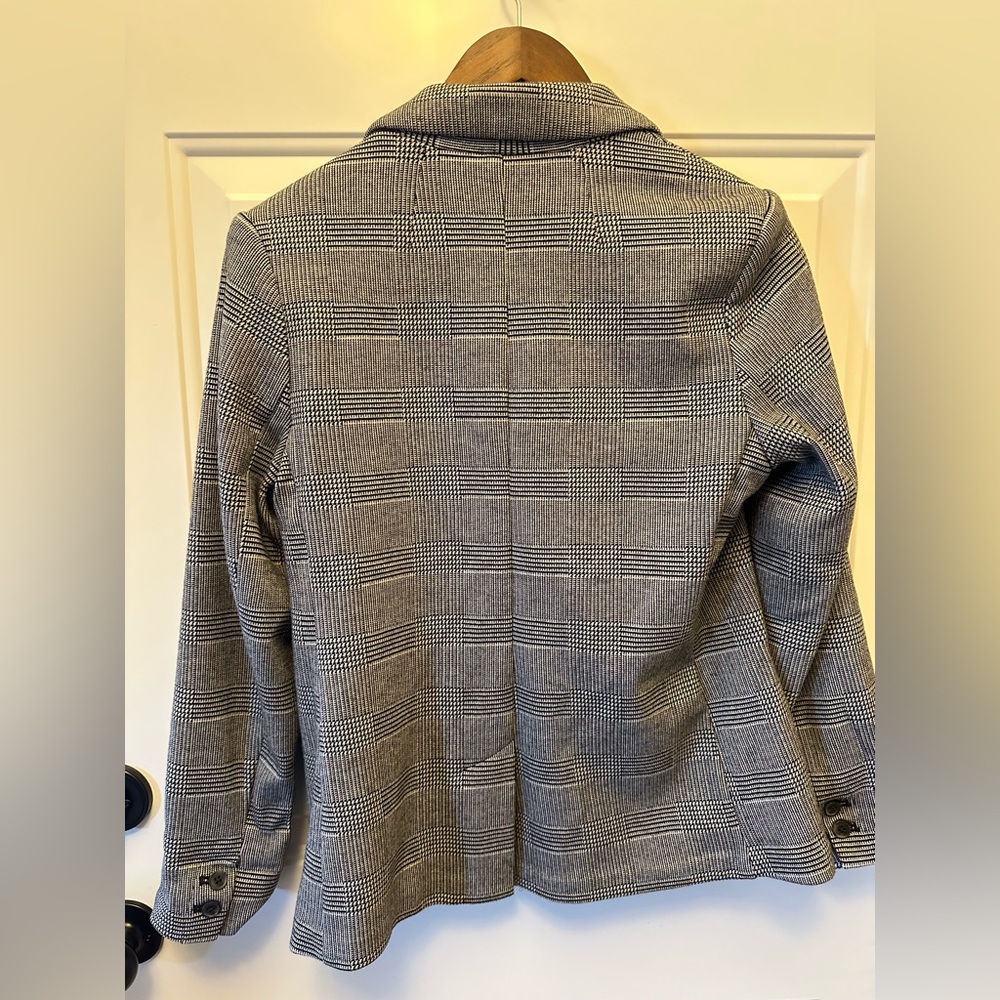 Women’s Old Navy Sweater Blazer - Picture 5 of 6